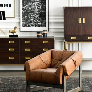 1970s Italian-Inspired Leather Chair – Warm Tan Tone & Comfortable Silhouette